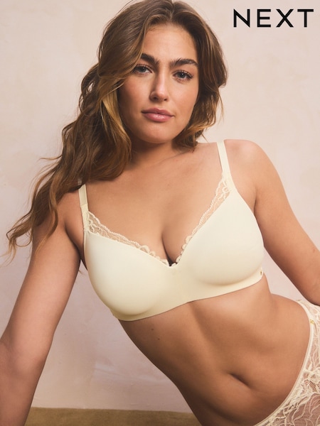 Cream Non Pad Non Wire Floral Lace And Microfibre Bra (E05229) | £22