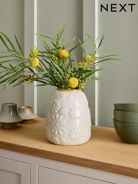 Cream Daisy Embossed Ceramic Vase (E05692) | £18