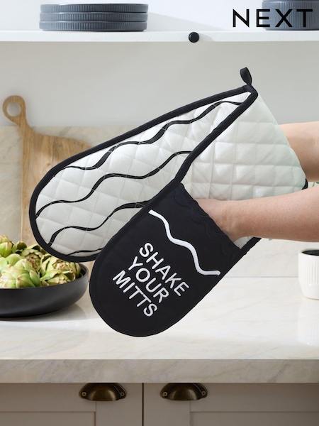 Black Slogan Oven Gloves (E07599) | £12