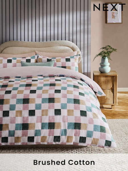 Pink/White Checkerboard Brushed 100% Cotton Reversibile Duvet Cover and Pillowcase Set (E07879) | £30 - £60