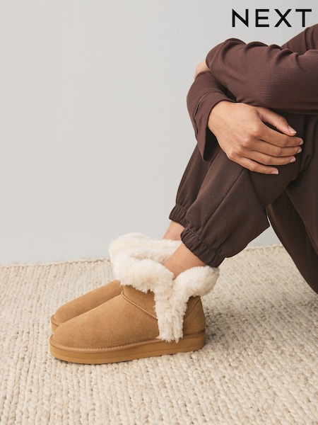 Tan Brown Faux Fur Lined Suede Boot Slippers (E09079) | £35