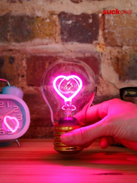 Suck UK Pink Cordless Heart Lightbulb Rechargeable Lamp (E10010) | £33