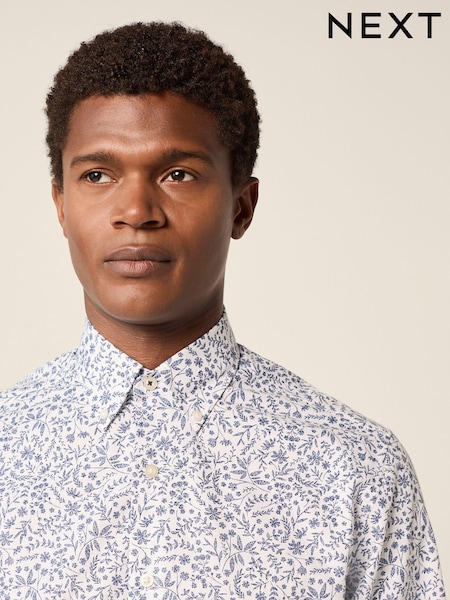 White/Blue Floral Regular Fit (E16084) | £26
