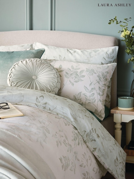 Laura Ashley Set of 2 Natural Sage Lockwood 100% Cotton Pillowcases (E17191) | £22