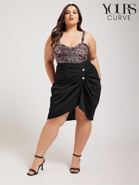 Yours Curve Black Gathered Button Detail Skirt (E25810) | £36
