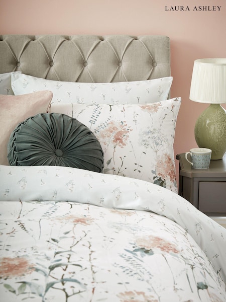 Laura Ashley Set of 2 Plaster Pink Pallington Bloom 100% Cotton Pillowcases (E28146) | £21