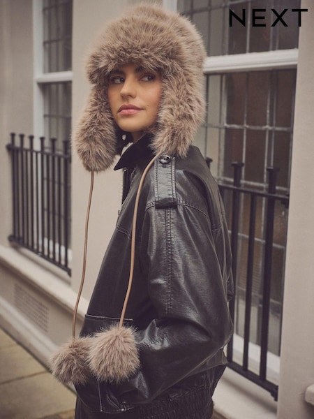 Natural Faux Fur Trapper Hat (E28437) | £25