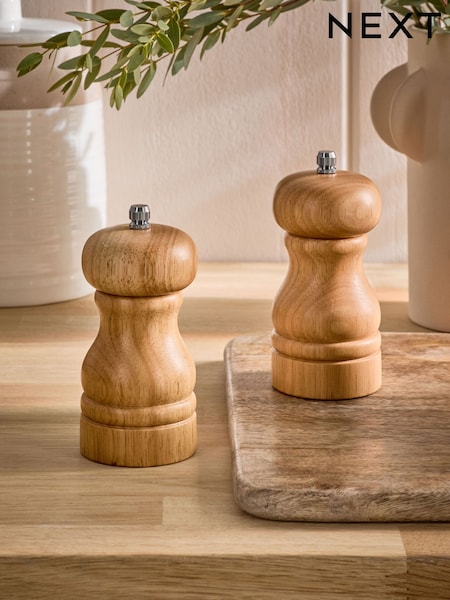 Natural Wood Country Filled Salt and Pepper Grinders (E29243) | £16