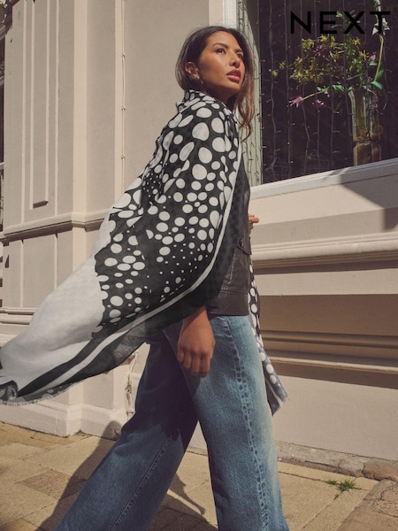 Black/White Lightweight Scarf (E30762) | £14