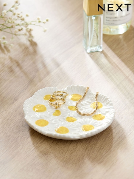 White Ceramic Daisy Embossed Trinket Dish (E32958) | £8