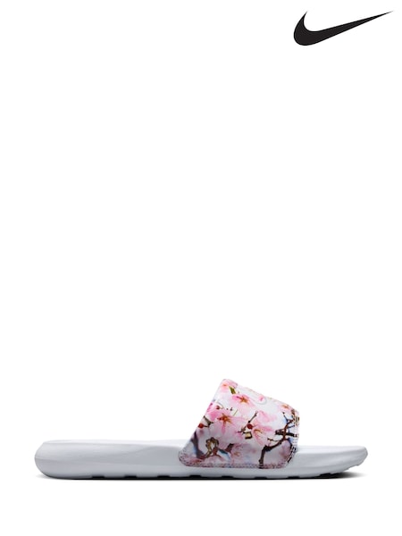 Nike White Victori One Slides (E36135) | £33