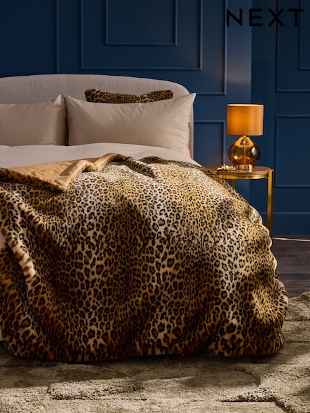 Black Leopard Plush Faux Fur Throw (E38099) | £50