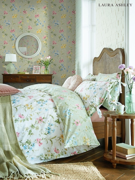 Laura Ashley Sage Green Floral Poppy Meadow 10M Wallpaper (E44302) | £48