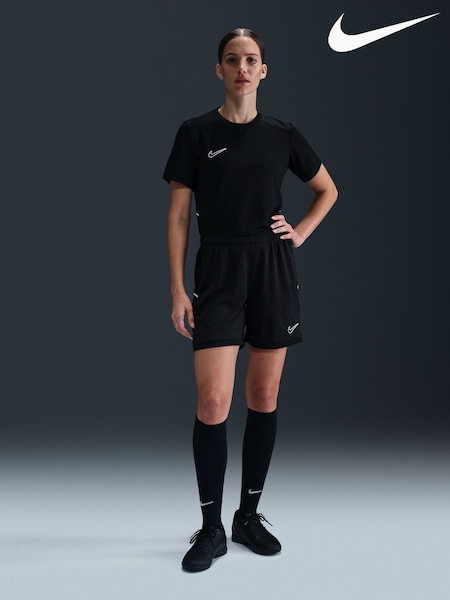Nike Black Dri-FIT Academy 25 Training Shorts (E46038) | £23