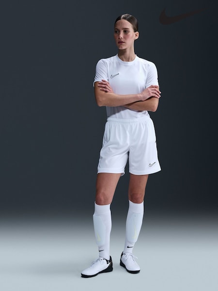 Nike White Dri-FIT Academy 25 Training Shorts (E46051) | £23