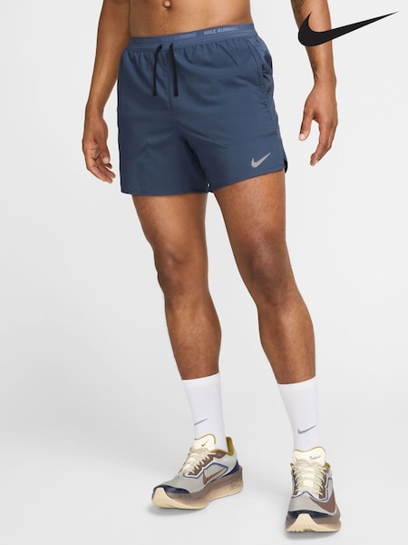 Nike Thunder Blue Dri-FIT Stride 5 Inch Running Shorts (E46195) | £45