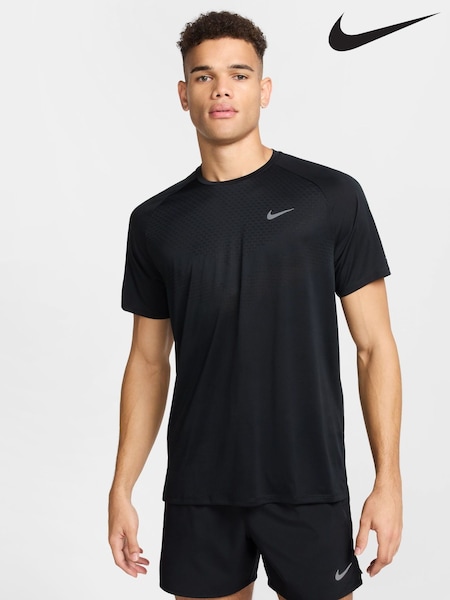 Nike Black Dri-FIT Stride Running T-Shirt (E46227) | £40