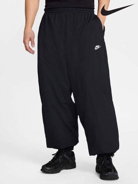 Nike Black Oversized Club Woven Track Joggers (E46297) | £80