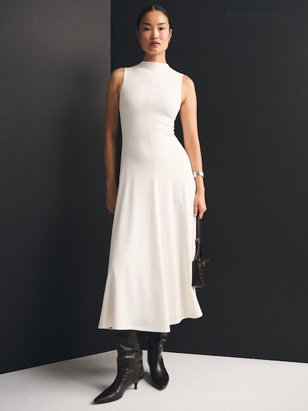 Cream - Abercrombie & Fitch Knit Mock Neck Maxi Dress