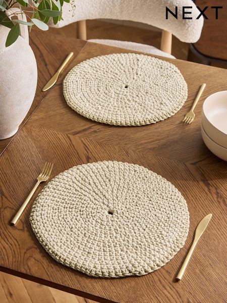 Set of 2 Natural Crochet Placemats (E50824) | £14