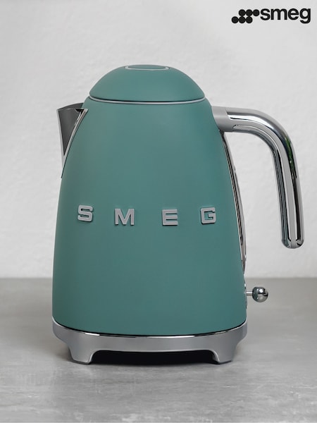 Smeg Emerald Green Kettle 1.7L (E53395) | £190