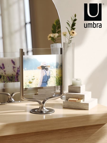 Umbra Chrome Wishbone Desk Photo Frame (E60867) | £40