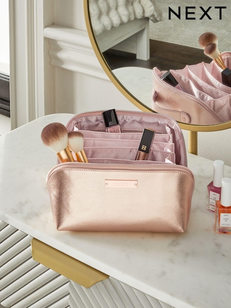 Fold Out Multi Section Makeup Bag (E61802) | £18