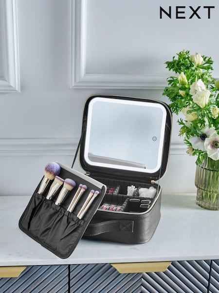 Light Up Mirror Makeup Bag With Removable LED Mirror (E61803) | £40