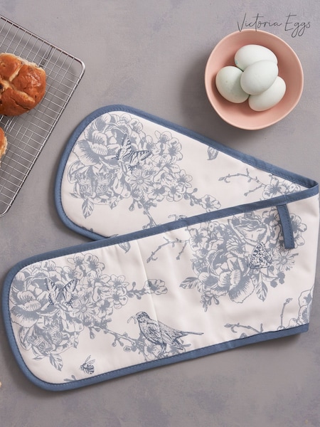 Victoria Eggs Vintage Blue Wildlife in Spring Double Oven 100% Cotton Gloves (E64637) | £30