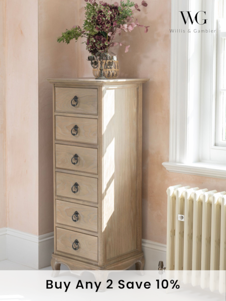 Willis & Gambier Oak Camille Wooden Chest of 6 Drawer Drawers (E65617) | £790