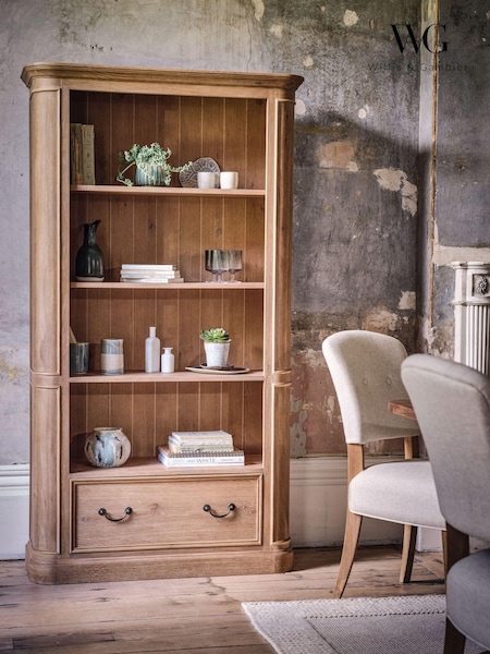 Willis & Gambier Oak Cannes Bookcase (E65629) | £1,540