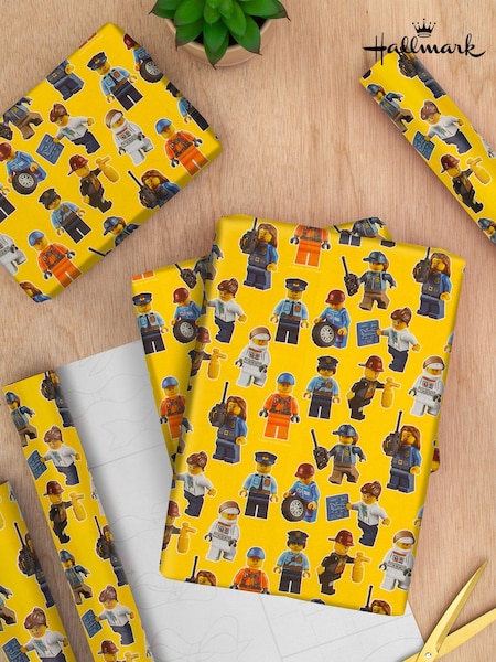 Hallmark Yellow Lego Minifigure Wrapping Paper 3 Rolls x 2M (E65938) | £10