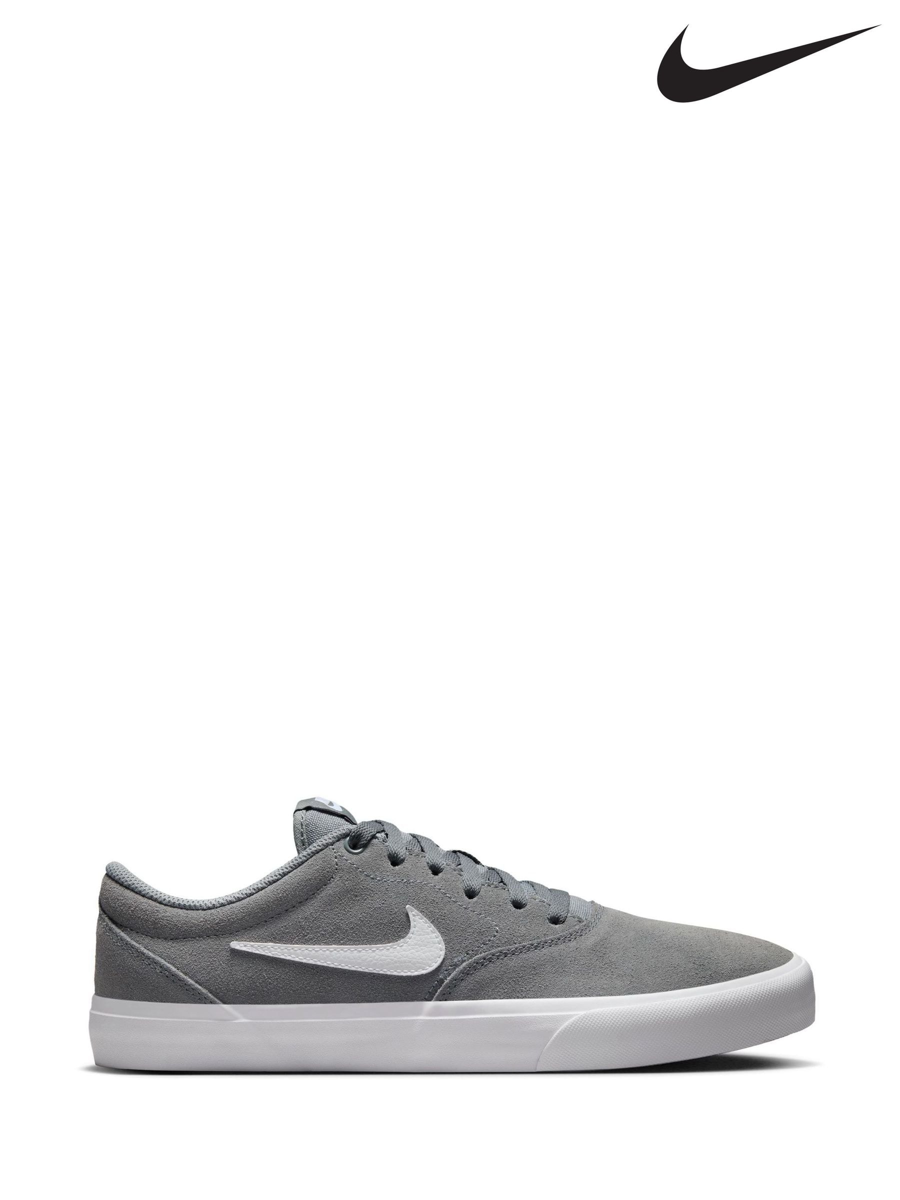 nike charge trainers
