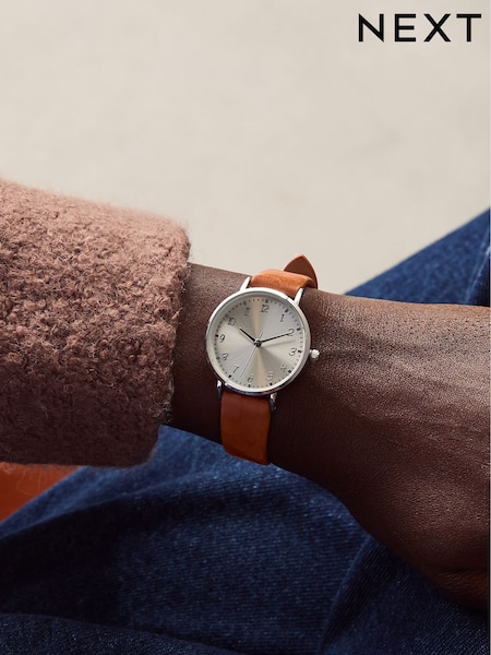 Tan Brown Simple Strap Watch (E77772) | £22