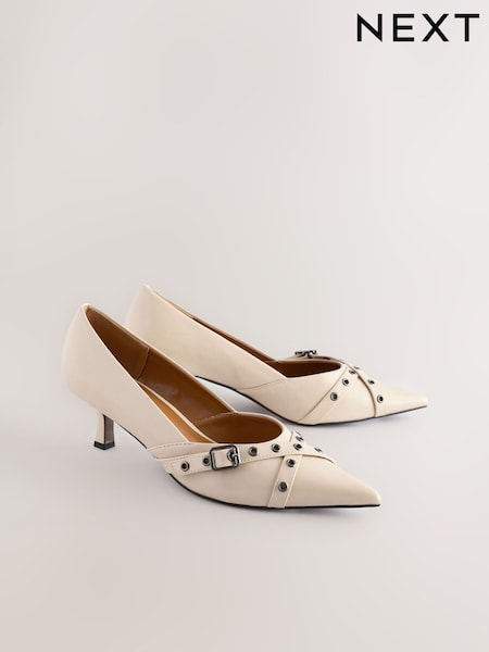 Bone Standard Fit Forever Comfort® Point Toe Eyelet Buckle Low Courts (E85142) | £39