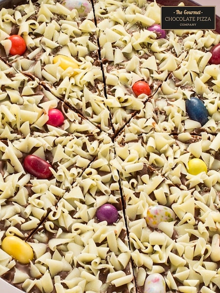The Gourmet Chocolate Pizza Co Jellybean Jumble 7 Inch Chocolate Pizza (E86699) | £15