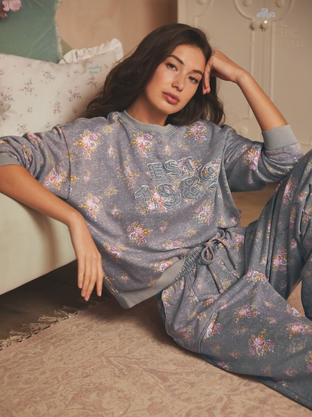 Shabby Chic by Rachel Ashwell® Grey Crew Neck Sweater (E88139) | £44