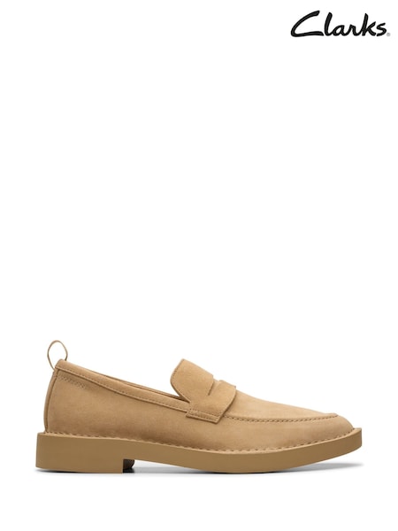 Clarks Natural Suede Martock Lo Shoes (E92157) | £90
