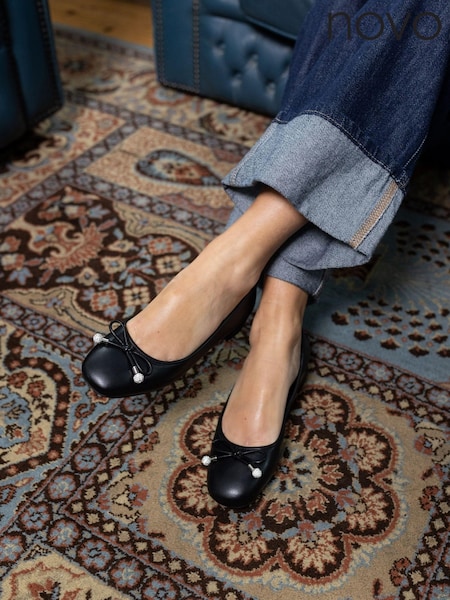 Novo Black Regular Fit Chioggia Low Heel Emeblished Bow Ballerina Shoes (E94131) | £34