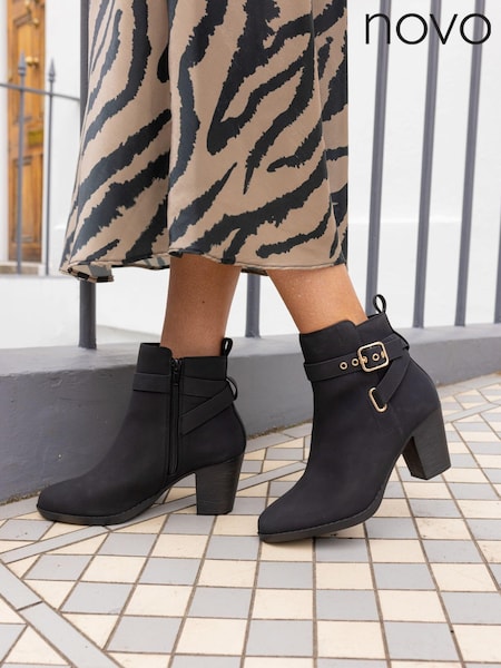 Novo Black Regular Fit Jayda Buckle Detail Heeled Boots (E94153) | £42