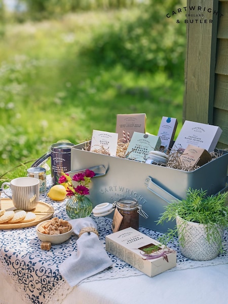 Cartwright & Butler The Pocklington Hamper (E94457) | £100