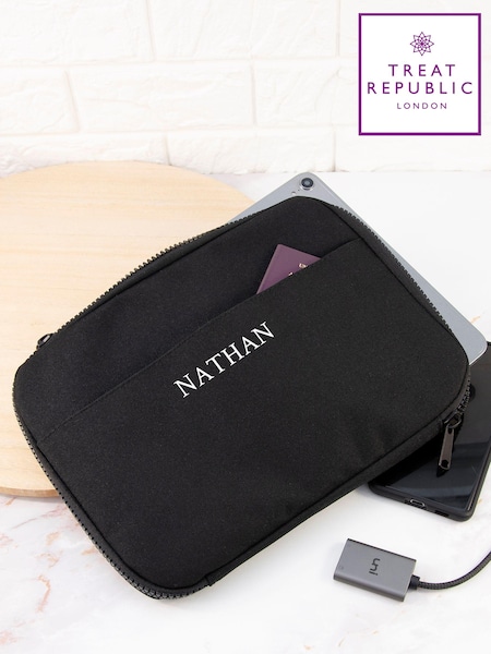 Personalised Technology Organiser Black Travel Case by Treat Republic (E94700) | £26