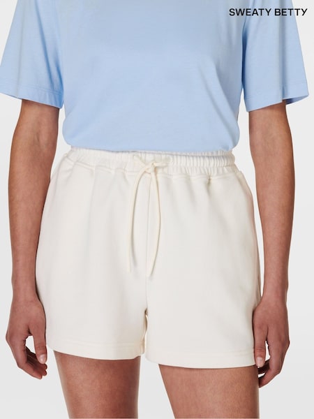 Sweaty Betty White Revive Boxy Shorts (E95021) | £0