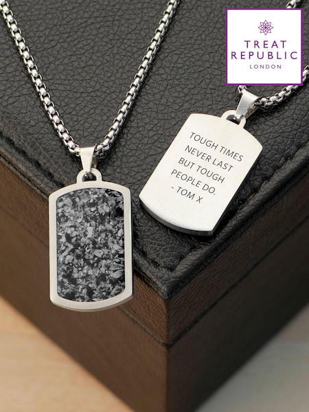 Treat Republic Personalised Mens Silver Tone Snowflake Obsidian Dog Tag Necklace (E95123) | £29