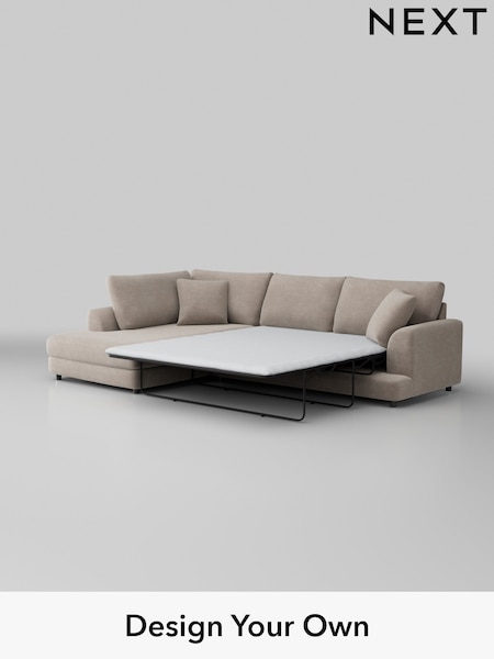 Boucle Chenille/Light Natural Parker (E96260) | £2,525