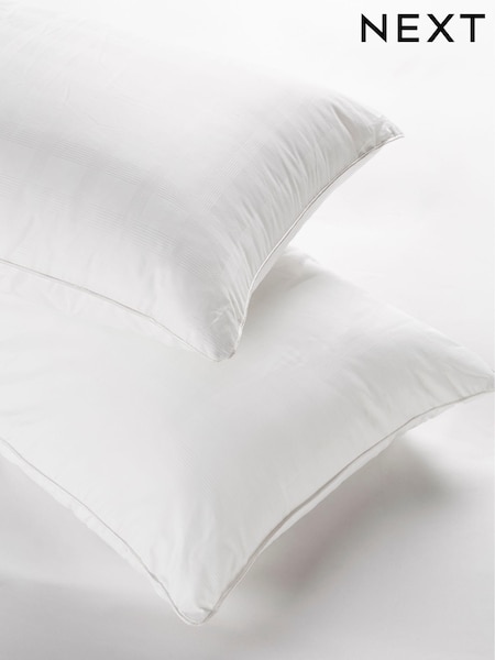 Soft King Size Feels Like Down Pillow (E97253) | £40
