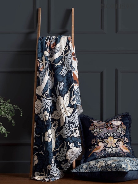 Morris & Co Indigo Strawberry Thief Jacquard Multi Layer Throw (E98478) | £78