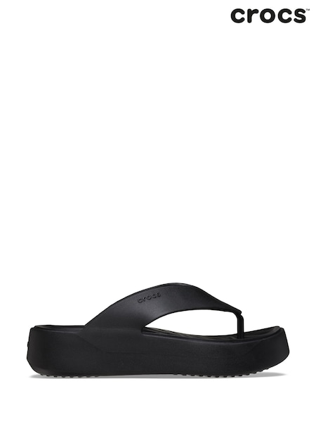 Crocs Black Adults Getaway Sandals (E99940) | £45