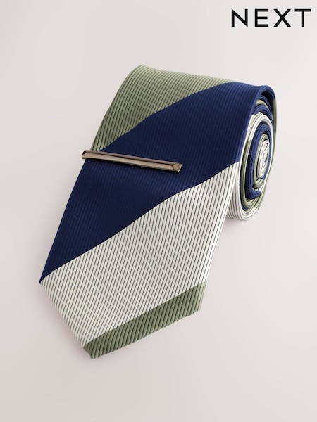 Light Green Pattern Tie (F02725) | £14