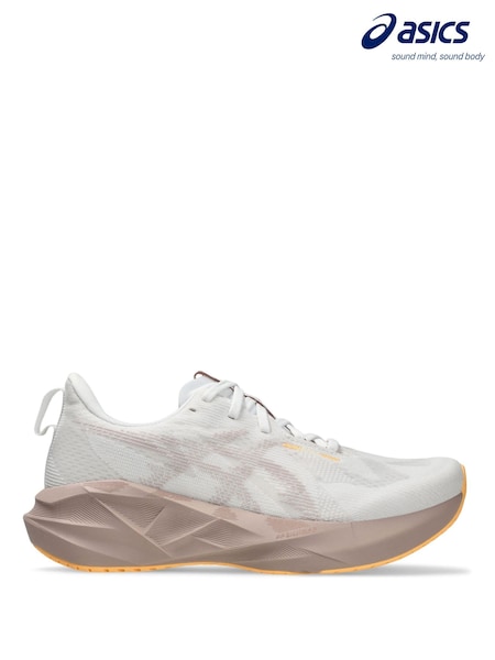 ASICS Womens Novablast 5 Running Trainers (F06326) | £135